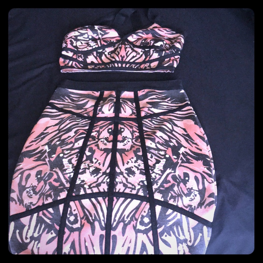 ❤️2-piece body con set, women’s, club wear❤️